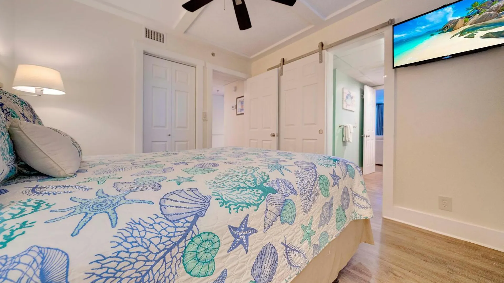 Sunbird Resort Ground Floor Gem With Ocean Views! Free Beach Chairs And Umbrella! By Dolce Vita Getaways Pcb Panama City Beach